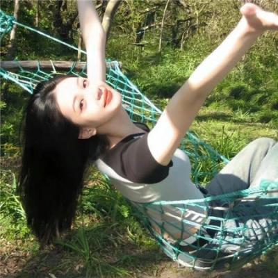 皇宫签到，女帝求我当皇帝